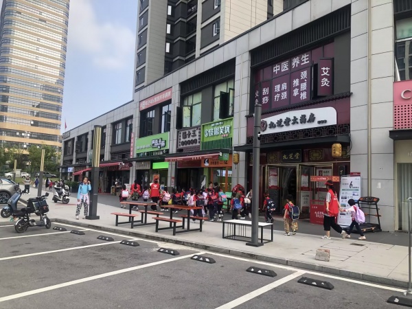 MA82 火爆!洋湖100平米临街门店转让(双彩店+麻将馆) MA82 火爆!洋湖100平米临街门店转让(双彩店+麻将馆)