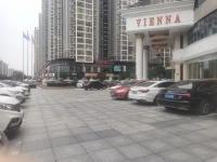 MA81 星沙维也纳酒店旁二楼200平门面业主直租