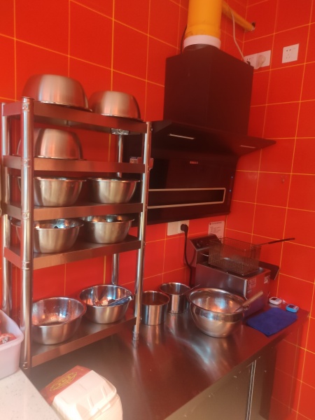 Y904低价急转!中信广场D铁口旁临街精装餐馆小吃店急转 Y904低价急转!中信广场D铁口旁临街精装餐馆小吃店急转