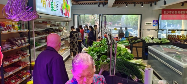 MA221 12.8万急转天心区大型小区120平日6千生鲜店 MA221 12.8万急转天心区大型小区120平日6千生鲜店