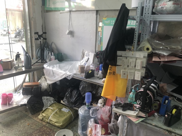 生意火爆!雨花区洞井商贸城品牌连锁花店优价转让YF59 生意火爆!雨花区洞井商贸城品牌连锁花店优价转让YF59