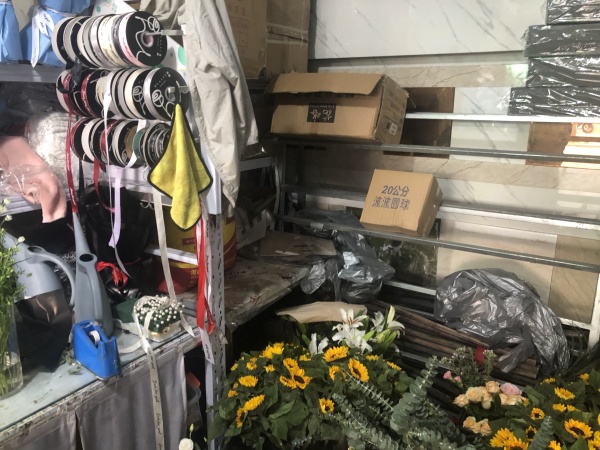 生意火爆!雨花区洞井商贸城品牌连锁花店优价转让YF59 生意火爆!雨花区洞井商贸城品牌连锁花店优价转让YF59
