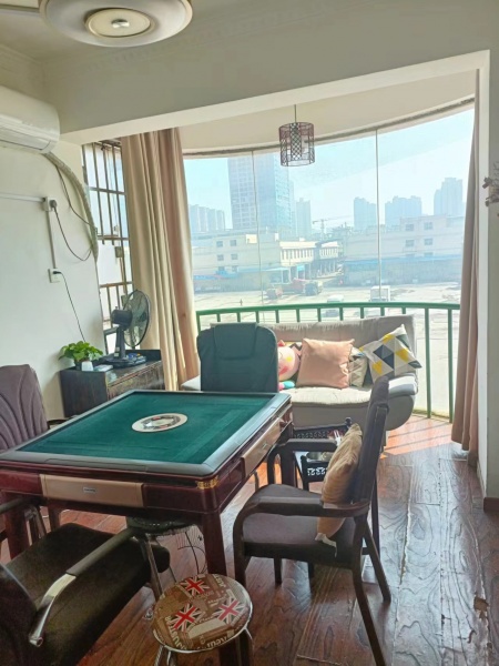 YF58 急转急转6万急转万家丽地铁口7个包厢棋牌室转让(方便停车) YF58 急转急转6万急转万家丽地铁口7个包厢棋牌室转让(方便停车)