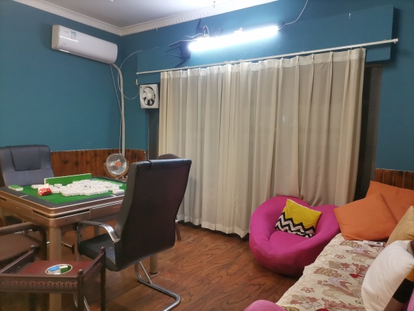 YF58 急转急转6万急转万家丽地铁口7个包厢棋牌室转让(方便停车) YF58 急转急转6万急转万家丽地铁口7个包厢棋牌室转让(方便停车)