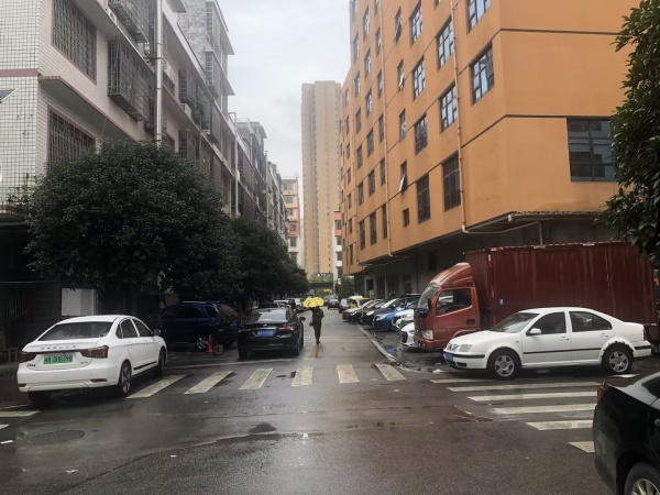 MF83 月亮岛大型小区月赢1w双门橙仁用品店低价转让 MF83 月亮岛大型小区月赢1w双门橙仁用品店低价转让