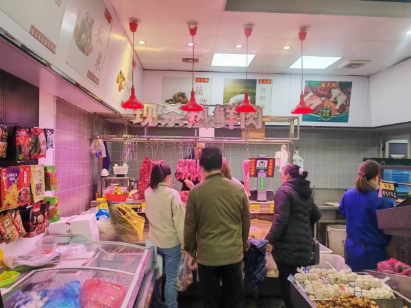 MF100 雨花区大型小区临街日营8000+生鲜店优价转让 MF100 雨花区大型小区临街日营8000+生鲜店优价转让