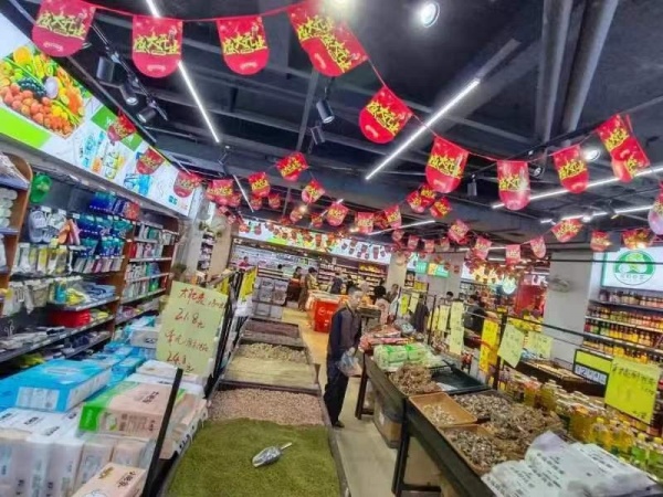 MF107 天心区成熟小区出入口日营1.3W生鲜店优价急转 MF107 天心区成熟小区出入口日营1.3W生鲜店优价急转
