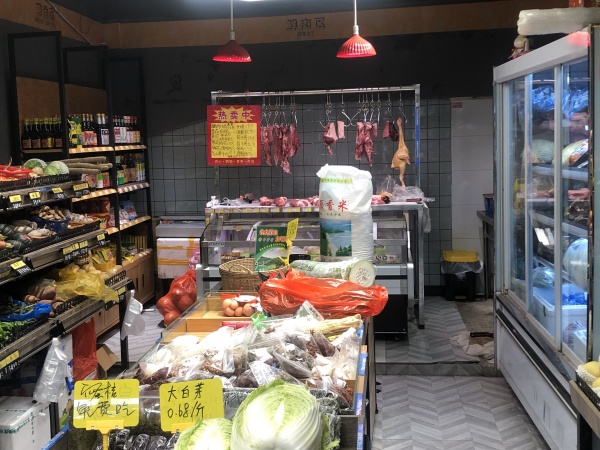 MF133 空转!学校门口 天心区大型社区41平店铺空转 无限制 MF133 空转!学校门口 天心区大型社区41平店铺空转 无限制