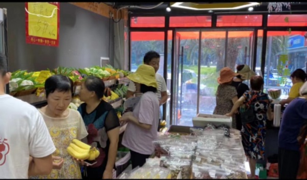 MF133 空转!学校门口 天心区大型社区41平店铺空转 无限制 MF133 空转!学校门口 天心区大型社区41平店铺空转 无限制