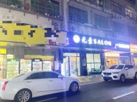 MF187 岳麓区万人成熟小区品牌零食店优价转让+理发店空转