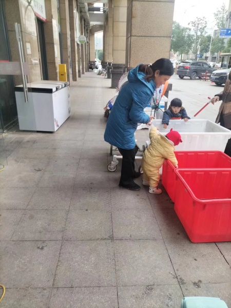 dF131雨花区高档小区生鲜水果优价转让 dF131雨花区高档小区生鲜水果优价转让