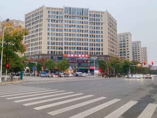 DK21低于市场价直租万人小区.2至4楼正临街商业综合楼 DK21低于市场价直租万人小区.2至4楼正临街商业综合楼
