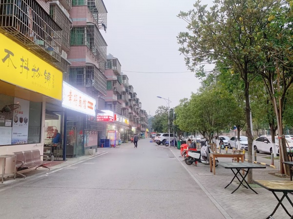 DK21低于市场价直租万人小区.2至4楼正临街商业综合楼 DK21低于市场价直租万人小区.2至4楼正临街商业综合楼