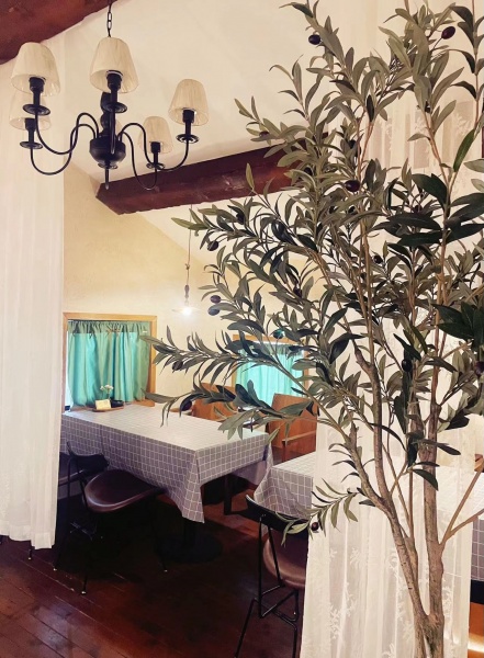 MK61 市中心步行街临街独栋220平餐饮转让(空转无限制) MK61 市中心步行街临街独栋220平餐饮转让(空转无限制)