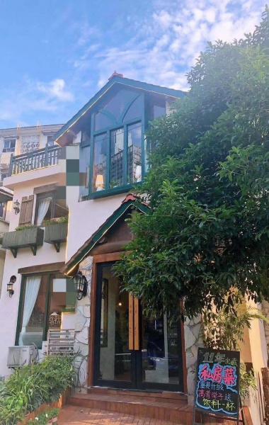 MK61 市中心步行街临街独栋220平餐饮转让(空转无限制) MK61 市中心步行街临街独栋220平餐饮转让(空转无限制)