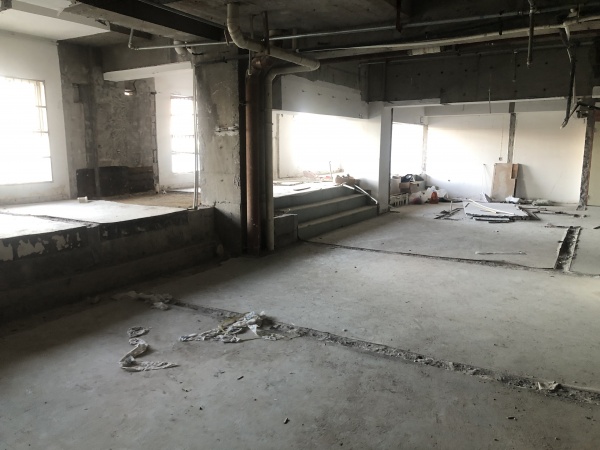 MK87 房东直租!砂子塘正地铁出入口200平临街旺铺招租 MK87 房东直租!砂子塘正地铁出入口200平临街旺铺招租