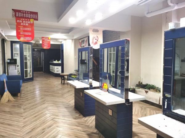 dK107小区出入口头铺旺铺房东直租 dK107小区出入口头铺旺铺房东直租