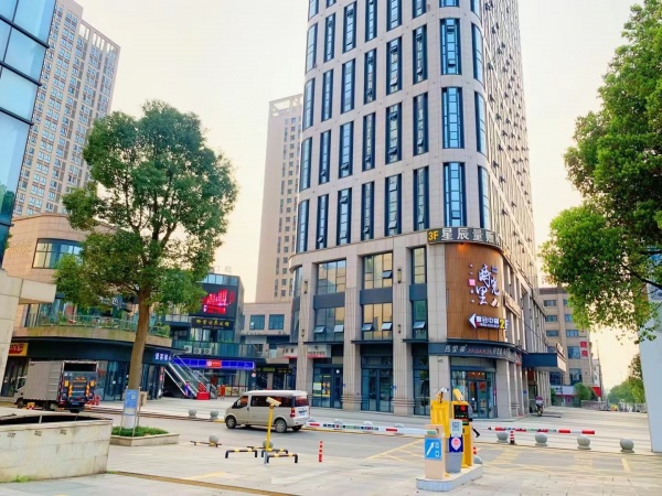 房东直租.城市时光商业广场精装写字楼整层出租DK115 房东直租.城市时光商业广场精装写字楼整层出租DK115