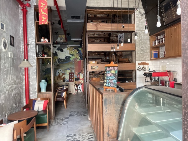 MK205 天心区万人小区114平临街底商门面出租(不可重餐饮 ) MK205 天心区万人小区114平临街底商门面出租(不可重餐饮 )
