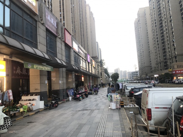 MK214 雨花区阳光城青云苑正门口宠物医院精装修带资源优价转让 MK214 雨花区阳光城青云苑正门口宠物医院精装修带资源优价转让
