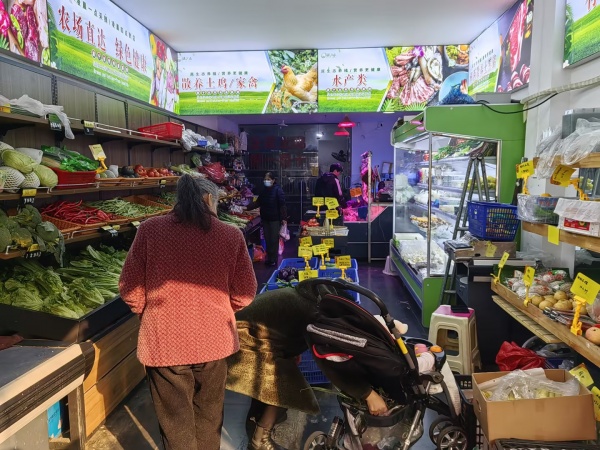 MK235 岳麓区钰龙天下日8千大型小区入口60平生鲜店优价转让 MK235 岳麓区钰龙天下日8千大型小区入口60平生鲜店优价转让