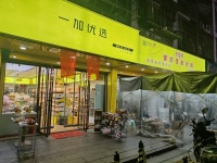 74102芙蓉区金科佳苑农科市场门口零食店低价转让（可空转