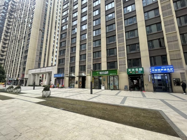 84327 5万急转!雨花区高档小区壹家品牌干洗店优价转让 84327 5万急转!雨花区高档小区壹家品牌干洗店优价转让