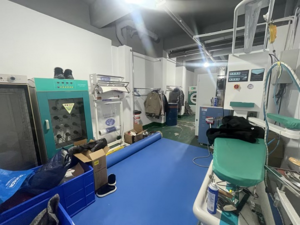 84327 5万急转!雨花区高档小区壹家品牌干洗店优价转让 84327 5万急转!雨花区高档小区壹家品牌干洗店优价转让