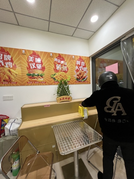 74350y直租!0费用 岳麓区洋湖新城地铁口品牌炸鸡小吃店 74350y直租!0费用 岳麓区洋湖新城地铁口品牌炸鸡小吃店