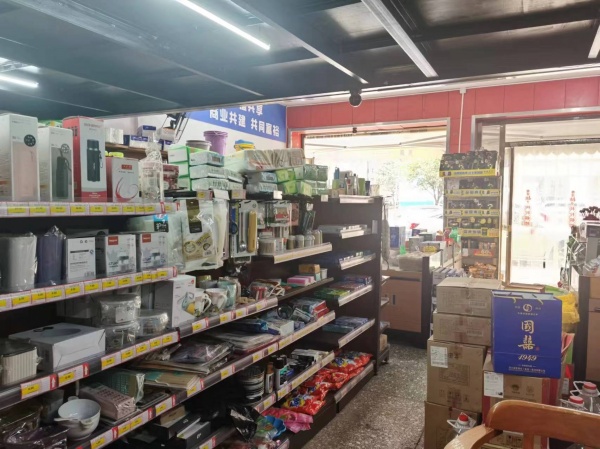 54366龙塘小区地铁附近临街拐角超市低价转让 54366龙塘小区地铁附近临街拐角超市低价转让
