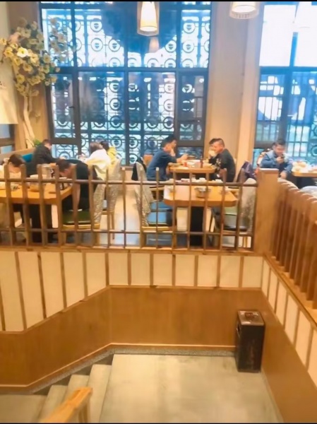 (已租)84374 房东直租!无转让费!芙蓉区万国城小区450平临街旺铺直租带天然气 (已租)84374 房东直租!无转让费!芙蓉区万国城小区450平临街旺铺直租带天然气