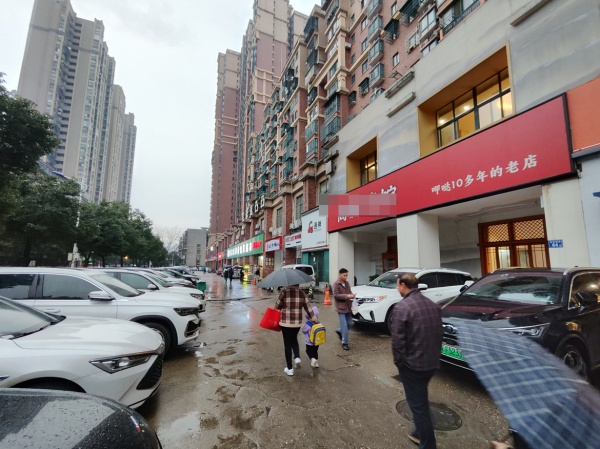 74311捡漏10w特价急转万家丽10年老店500平精装月营60w餐饮店优转 74311捡漏10w特价急转万家丽10年老店500平精装月营60w餐饮店优转