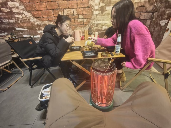 843146 2.5万空转!长沙医学院夜市旁38平热卤店优价转让 843146 2.5万空转!长沙医学院夜市旁38平热卤店优价转让