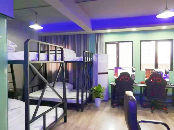 843154 王府井精装电竞酒店打骨折价转让 843154 王府井精装电竞酒店打骨折价转让