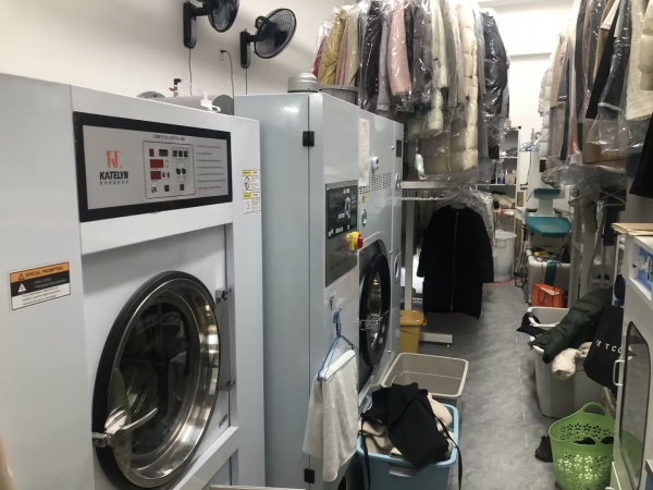 643200观沙岭高档小区出入口品牌洗衣店优价整转空转 643200观沙岭高档小区出入口品牌洗衣店优价整转空转