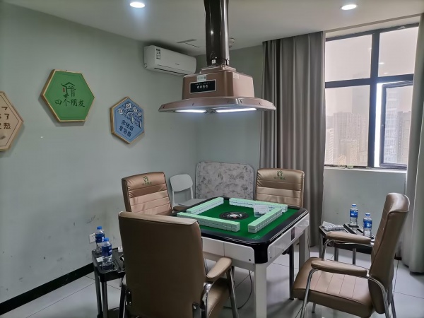 843213 月营2.5w!涂家冲地铁口(四个朋友)自助棋牌室转让 843213 月营2.5w!涂家冲地铁口(四个朋友)自助棋牌室转让