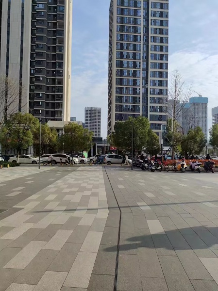 843229 3万急转!梅溪湖小区商业街出入口餐馆带阁楼 843229 3万急转!梅溪湖小区商业街出入口餐馆带阁楼