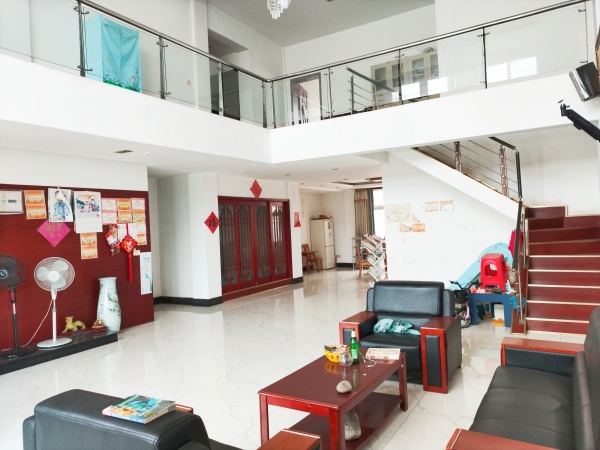 744111房东直租,无行业限制临街好位置工业学院旁旺铺 744111房东直租,无行业限制临街好位置工业学院旁旺铺