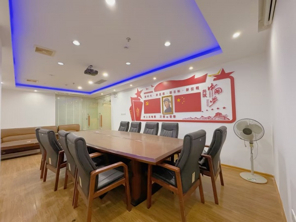 544176房东直租.麓谷商圈.麓谷新长海精装写字楼出租.带家具 544176房东直租.麓谷商圈.麓谷新长海精装写字楼出租.带家具