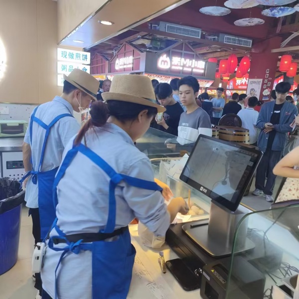 844209 信息学院门口几万学生小吃店转让可空转 844209 信息学院门口几万学生小吃店转让可空转