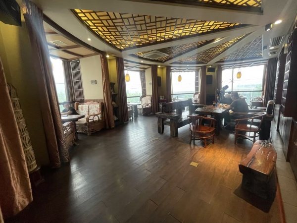 844207 10年店古典精装750平茶餐厅+棋牌室12个包厢6个卡座低价转让 844207 10年店古典精装750平茶餐厅+棋牌室12个包厢6个卡座低价转让