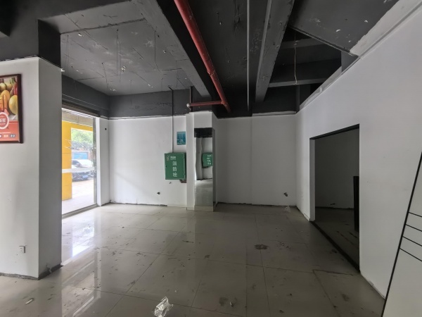 844229 梅溪湖大型小区长梅中学正对面165平临街门面出租 844229 梅溪湖大型小区长梅中学正对面165平临街门面出租