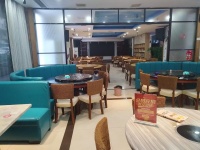 644262见钱就转！芙蓉区火车站临街大型餐饮店旺铺转让