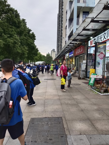 84594 岳麓区长郡双语中学出入口正对面临街精装餐馆低价转让 84594 岳麓区长郡双语中学出入口正对面临街精装餐馆低价转让
