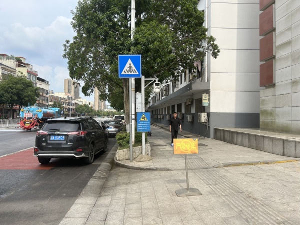 845202 2万急转!湖南信息学院美发店低价转让(可空转) 845202 2万急转!湖南信息学院美发店低价转让(可空转)