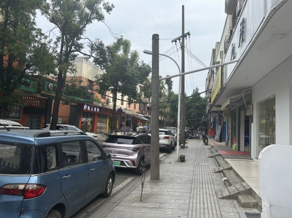 845202 2万急转!湖南信息学院美发店低价转让(可空转) 845202 2万急转!湖南信息学院美发店低价转让(可空转)
