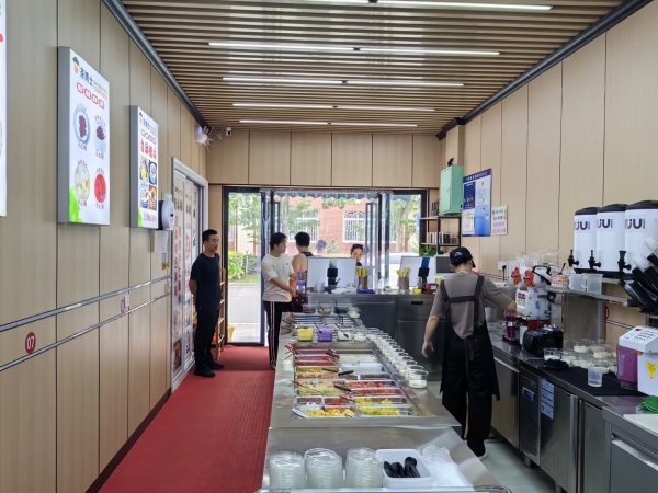 845211 交通职业学院校内商业街50平糖水铺低价转让 845211 交通职业学院校内商业街50平糖水铺低价转让