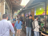 54644学校小吃街铺面优价转让（暑假免房租）