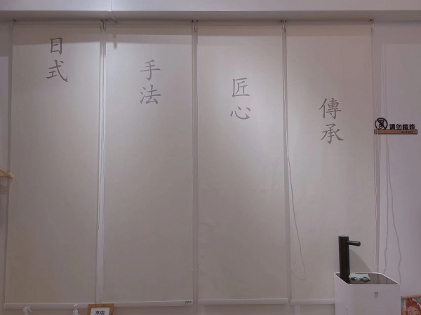 84688(2.8万急转)梅溪湖公寓楼传统美甲美睫店带会员2千名 84688(2.8万急转)梅溪湖公寓楼传统美甲美睫店带会员2千名