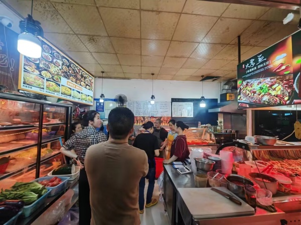 746211经营12年老店 日营过万餐饮夜宵店优价转让 746211经营12年老店 日营过万餐饮夜宵店优价转让
